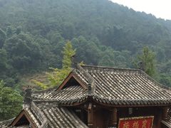 -楠柏弯休闲山庄(梨花溪店)