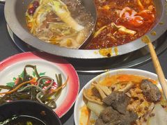 -沸炉重庆老火锅(军事博物馆店)