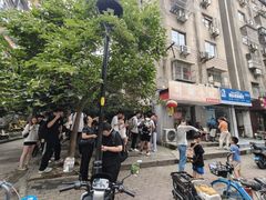 -叶新小吃店(来凤小区总店)