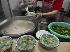 -铁谢李松祖传羊肉汤馆
