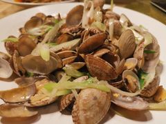 -臻鲜燕海鲜融合餐厅(金陵style店)