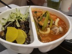 -咕咕站韩国料理(紫金港店)