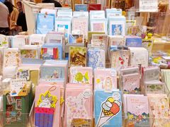 -猫的天空之城概念书店(杭州南宋御街店)