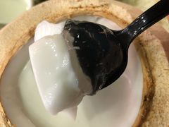 椰子冻-范饭椰林川湘味海鲜·椰子鸡(三亚湾椰梦长廊店)