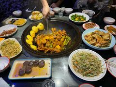 -鱼窝棚柴火铁锅炖(富山屯店)