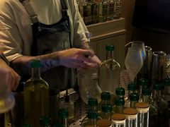 -Shift cocktail bar鸡尾酒吧