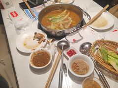 -七欣天香辣蟹火锅(上海安亭新源路店)