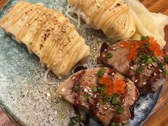 鹅肝握寿司-鳥炭·烧鸟YaKiToRi深夜食堂(陆家嘴店)