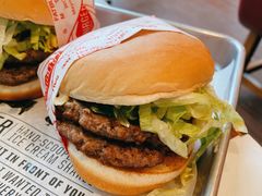 二重奏汉堡-FATBURGER 特富客汉堡(外交公寓店)