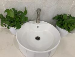 -蕾特恩专业祛痘·皮肤管理