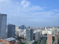 -上海龙之梦万丽酒店