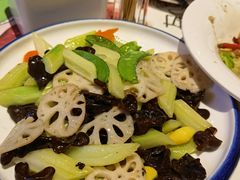 -粤小馆(天安云谷店)