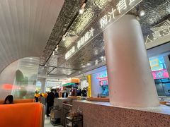 -黄记煌三汁焖锅(新佳丽江汉路店)