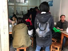 -龙树园麻辣米线