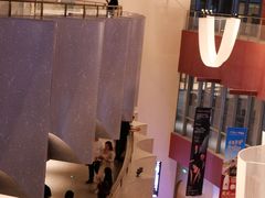 -交通银行前滩31演艺中心