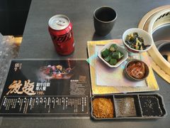 -铭牛烧肉·和牛海鲜自助(高新月牙湖店)