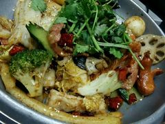 -张氏宽窄巷成都名小吃(茂业百货华强北店)
