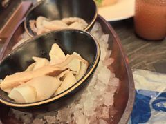 -牛YO寿喜烧·铁板烧和牛火锅自助(市府恒隆店)