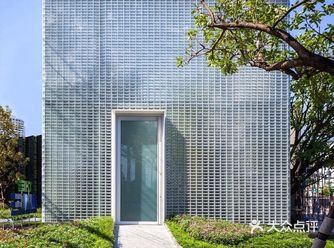 今日分享 什么是玻璃砖?