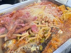 -在巷子里的烤肉店·螺蛳粉烤鱼·牛蛙(和美城店)