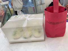 -山与蓝·轻糖鲜果蛋糕(勒泰店)