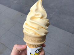 芝士咸蛋黄甜筒冰淇淋-麦当劳(江滨北路得来速餐厅)