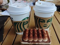 -星巴克臻选(深圳龙华红山天虹店)