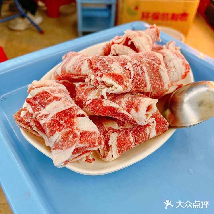 埋单也才490元，着实是近来吃得最便宜又饱的一顿