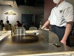 -法式利昂铁板烧主题餐厅(唐山爱琴海店)