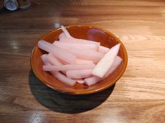 泡菜萝卜-先启半步颠小酒馆|猛火现炒川菜(泰州首店)
