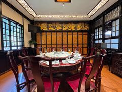 -蔼若春.传承三十年云南菜(金碧公园店)