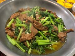 -黄桷树曹家私房菜(江与城店)