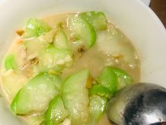 -费大厨辣椒炒肉(万家丽一店)