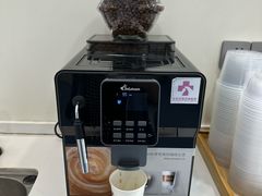 -全心全意动物诊疗中心医院(北苑店)