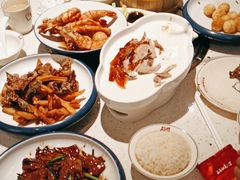 -三人行骨头王火锅(长寿店)