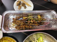 -许哥东北烧烤·铁丳烤串·宫后夹肉(繁花中心店)