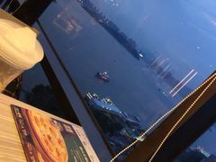 -必胜客(海滨店)