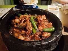 石锅杭椒牛蛙-桂满陇-十里风荷(合生汇店)
