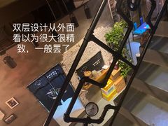 -臻鲜燕海鲜融合餐厅(金陵style店)