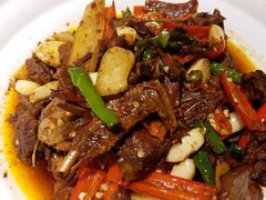-老湖南民间菜·牛肉十八炒(花都店)