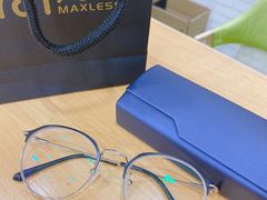 -无界眼镜MaxLess(滨江星光大道店)