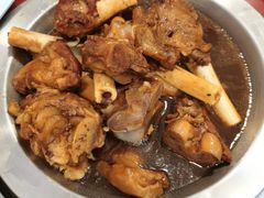 -聚首堂·特色小吃·肘子(什刹海德胜门店)