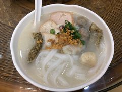 -正宗潮州鱼蛋粉(长寿西路店)