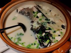 千岛湖招牌鱼头砂锅-姜君·千岛湖鱼头馆(浦东大道店)