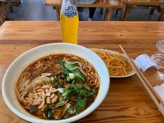 -菲哥麻辣烫(贵山小区店)