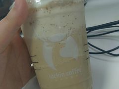 -瑞幸咖啡(7号国际商业中心店)