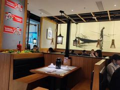 -江渔儿酸菜鱼·拔草餐厅(虎门君乐汇店)