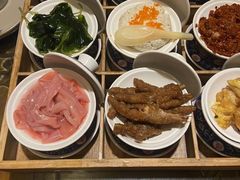 -老房老舍重庆火锅(假日城市店)