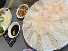 -官塘陈记鱼生·潮汕砂锅粥·牛肉火锅(潮枫路总店)