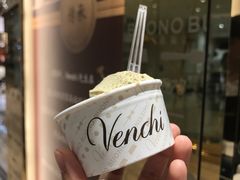 -VENCHI 闻绮(北京国贸商城店)